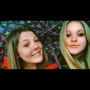 Meet your Posher, Lexi